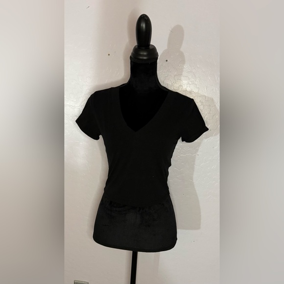 Fashion Nova White, Black, and Olive Green Top - Picture 7 of 10